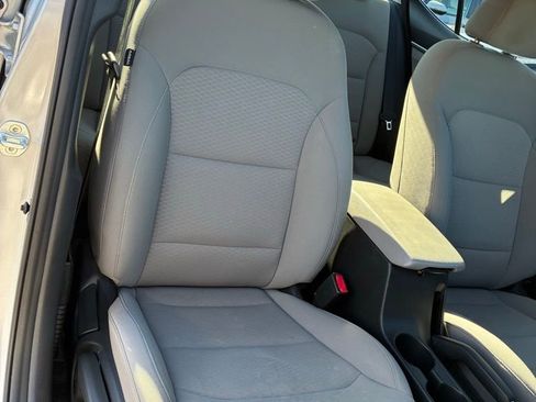 Used 2020 Hyundai Elantra SEL image 17