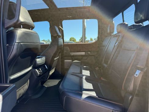 Used 2021 Ford F150 Lariat w/ Equipment Group 502A High AWD/4WD image 19