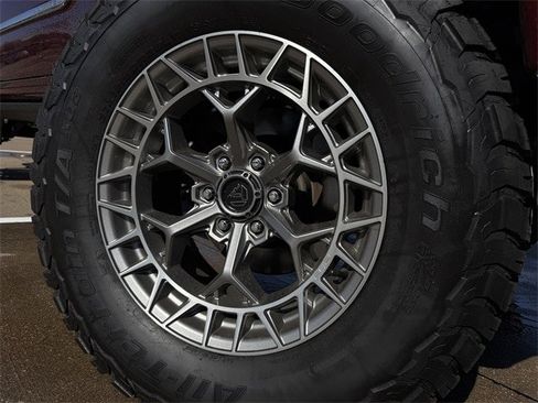 Used 2021 RAM 1500 Limited image 12