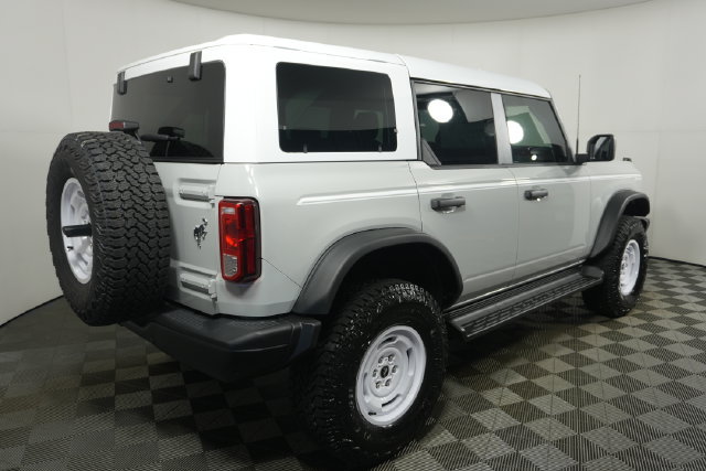 New 2026 Ford Bronco Heritage Edition AWD/4WD image 3