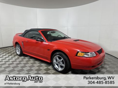 Used 2000 Ford Mustang GT image 1