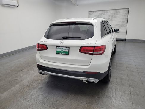 Used 2019 Mercedes-Benz GLC 300 4MATIC image 7