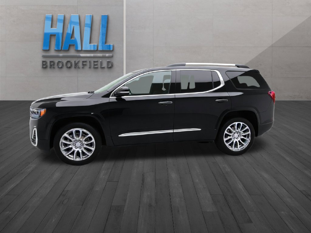 Used 2023 GMC Acadia Denali w/ Denali Ultimate Package AWD/4WD image 2