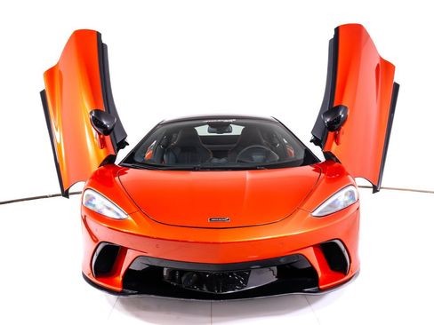 New 2026 McLaren GTS RWD image 10