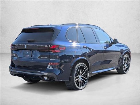 New 2026 BMW X5 xDrive40i w/ M Sport Package AWD/4WD image 2