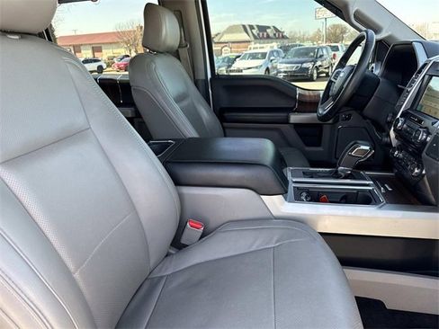 Used 2016 Ford F150 Lariat w/ Equipment Group 501A Mid image 18