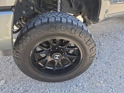 Used 2019 Ford F250 Lariat w/ Lariat Ultimate Package AWD/4WD image 13