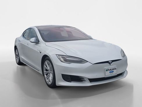 Used 2017 Tesla Model S 75D image 8