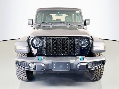 Used 2023 Jeep Wrangler Unlimited w/ Cold Weather Group image 2