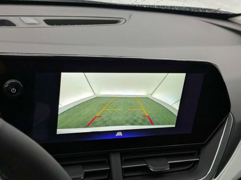 New 2026 Chevrolet Trax LT FWD image 29
