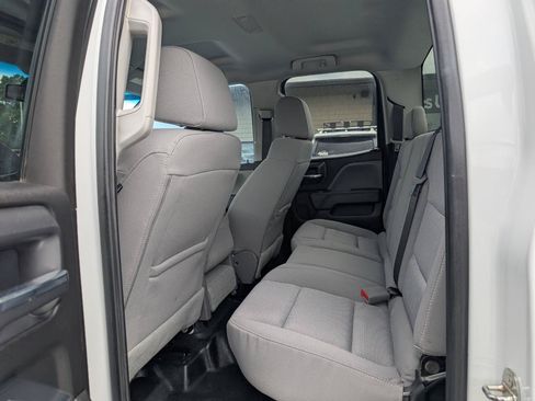 Used 2019 Chevrolet Silverado 2500 W/T AWD/4WD image 19