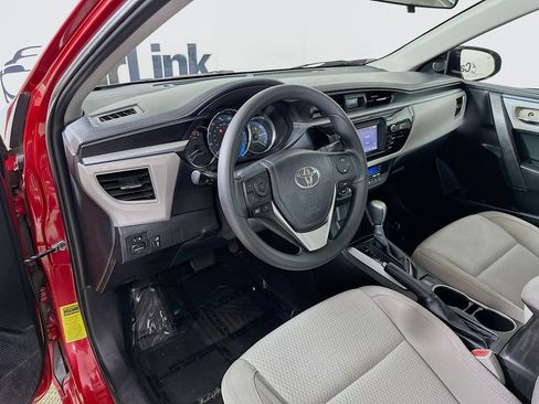 Used 2016 Toyota Corolla LE FWD image 9