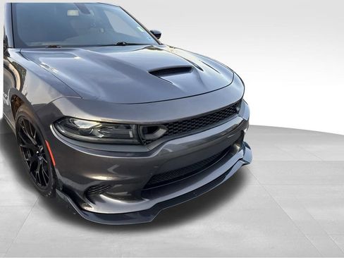 Used 2023 Dodge Charger R/T RWD image 4