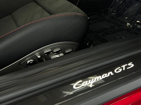 Used 2025 Porsche 718 Cayman GTS RWD image 34
