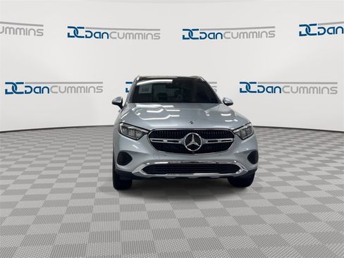 Used 2025 Mercedes-Benz GLC 350e GLC 350e image 3