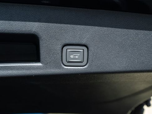 New 2026 Chevrolet Traverse LT image 41