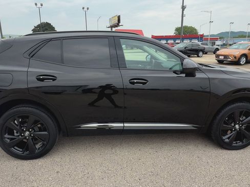 Used 2023 Buick Envision Preferred w/ Sport Touring Package image 9