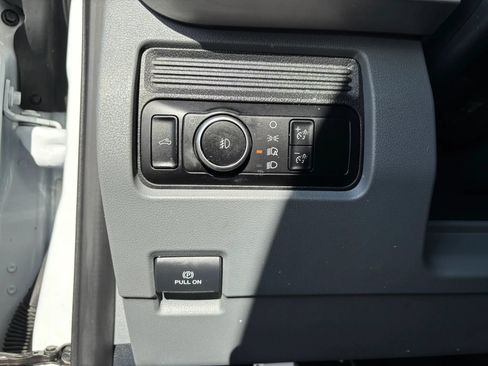 Used 2023 Ford F250 XL w/ STX Appearance Package AWD/4WD image 11