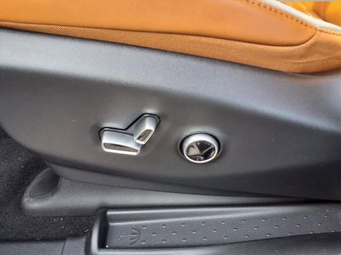 New 2026 Chrysler Pacifica Pinnacle image 21