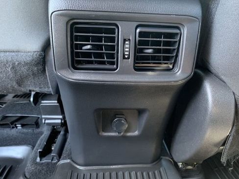 Used 2024 Toyota RAV4 LE image 31