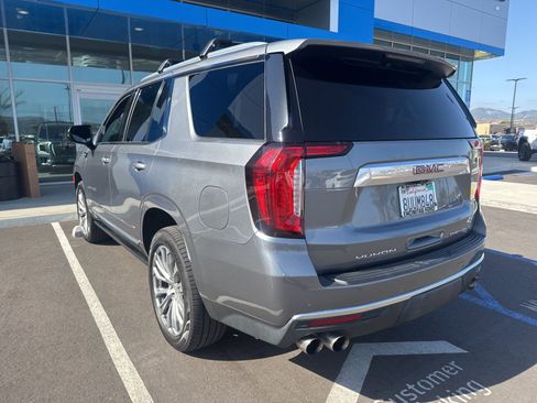 Used 2021 GMC Yukon Denali w/ Denali Ultimate Package image 11