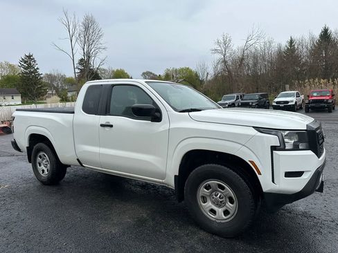 Used 2024 Nissan Frontier S w/ Technology Package AWD/4WD image 1