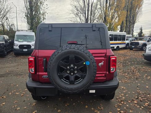 New 2025 Ford Bronco Big Bend w/ Black Diamond Package AWD/4WD image 6