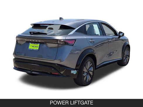 Used 2024 Nissan Ariya FWD image 9