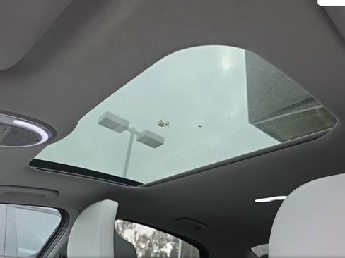 Used 2024 Hyundai Ioniq 6 Limited RWD image 3