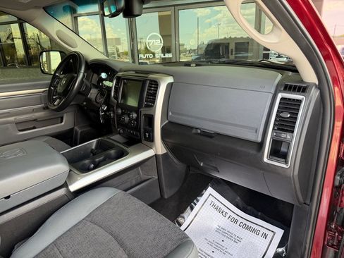Used 2017 RAM 2500 SLT w/ Luxury Group AWD/4WD image 28
