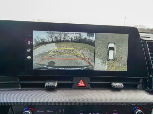 Used 2023 Kia Sportage SX image 24