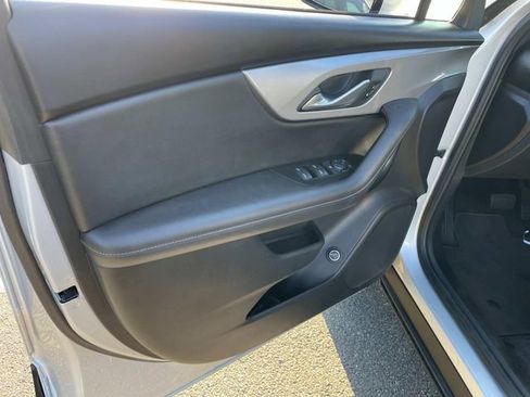 Used 2022 Chevrolet Blazer LT image 18