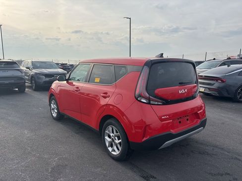Certified 2024 Kia Soul LX w/ Option Group 015 image 5