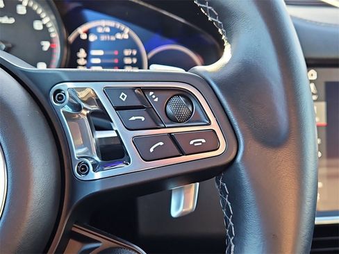 Certified 2020 Porsche Cayenne Turbo image 30