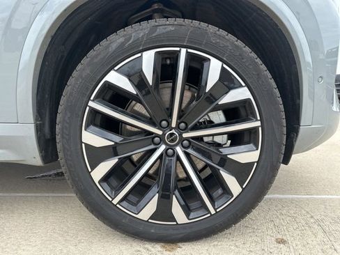 New 2026 Volvo XC90 B6 Ultra w/ Protection Package AWD/4WD image 8