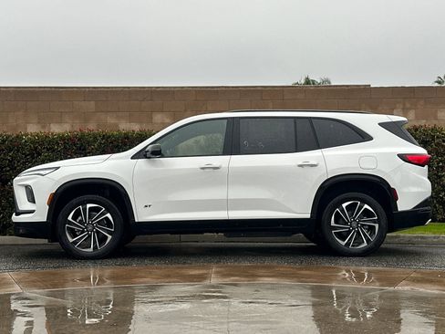 New 2026 Buick Enclave Sport Touring image 7