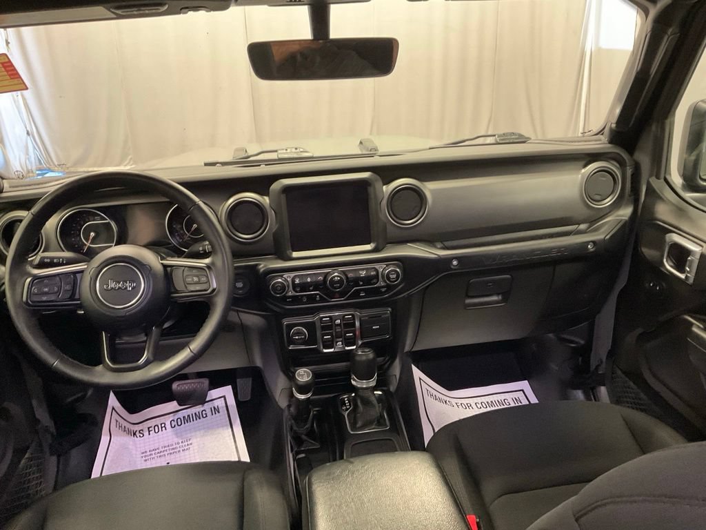 Used 2022 Jeep Wrangler Unlimited Sport AWD/4WD image 5