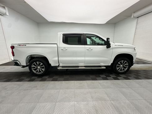 Certified 2022 Chevrolet Silverado 1500 LT AWD/4WD image 8