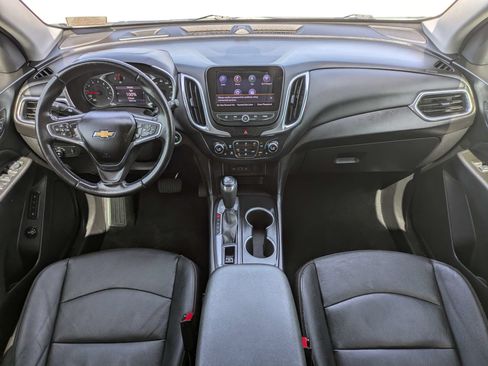 Used 2021 Chevrolet Equinox LT FWD image 16