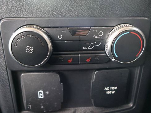 Used 2020 Ford Explorer Limited RWD image 16