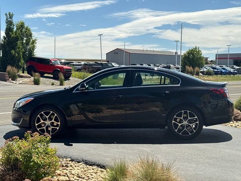 Used 2017 Buick Regal Sport Touring FWD image 96