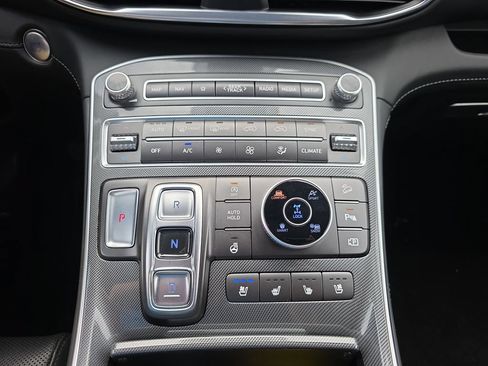 Used 2021 Hyundai Santa Fe Limited AWD/4WD image 28