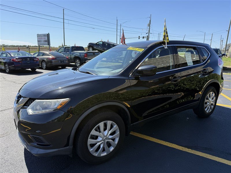 Used 2016 Nissan Rogue S AWD/4WD image 3