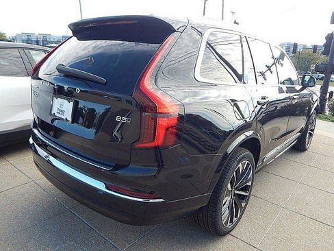 New 2026 Volvo XC90 B5 Plus w/ Protection Package AWD/4WD image 6