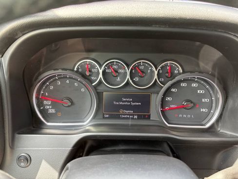 Used 2019 Chevrolet Silverado 1500 RST AWD/4WD image 17