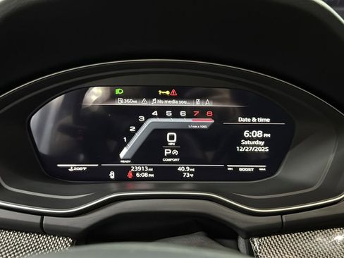 Used 2023 Audi SQ5 Prestige image 14