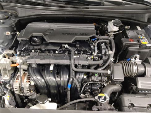 Used 2024 Hyundai Elantra SEL w/ Convenience Package FWD image 30