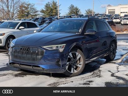 Used 2022 Audi e-tron Premium w/ Convenience Plus Package