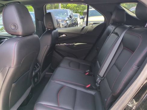Used 2022 Chevrolet Equinox RS w/ RS Leather Package FWD image 16
