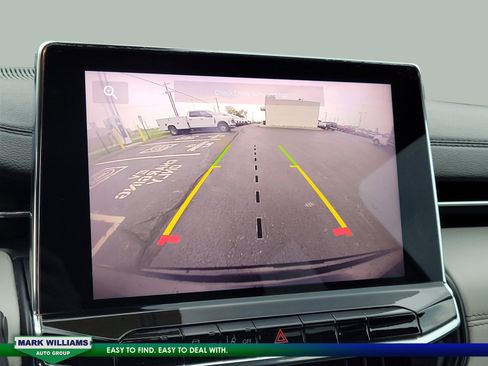 Used 2022 Jeep Compass Limited image 17